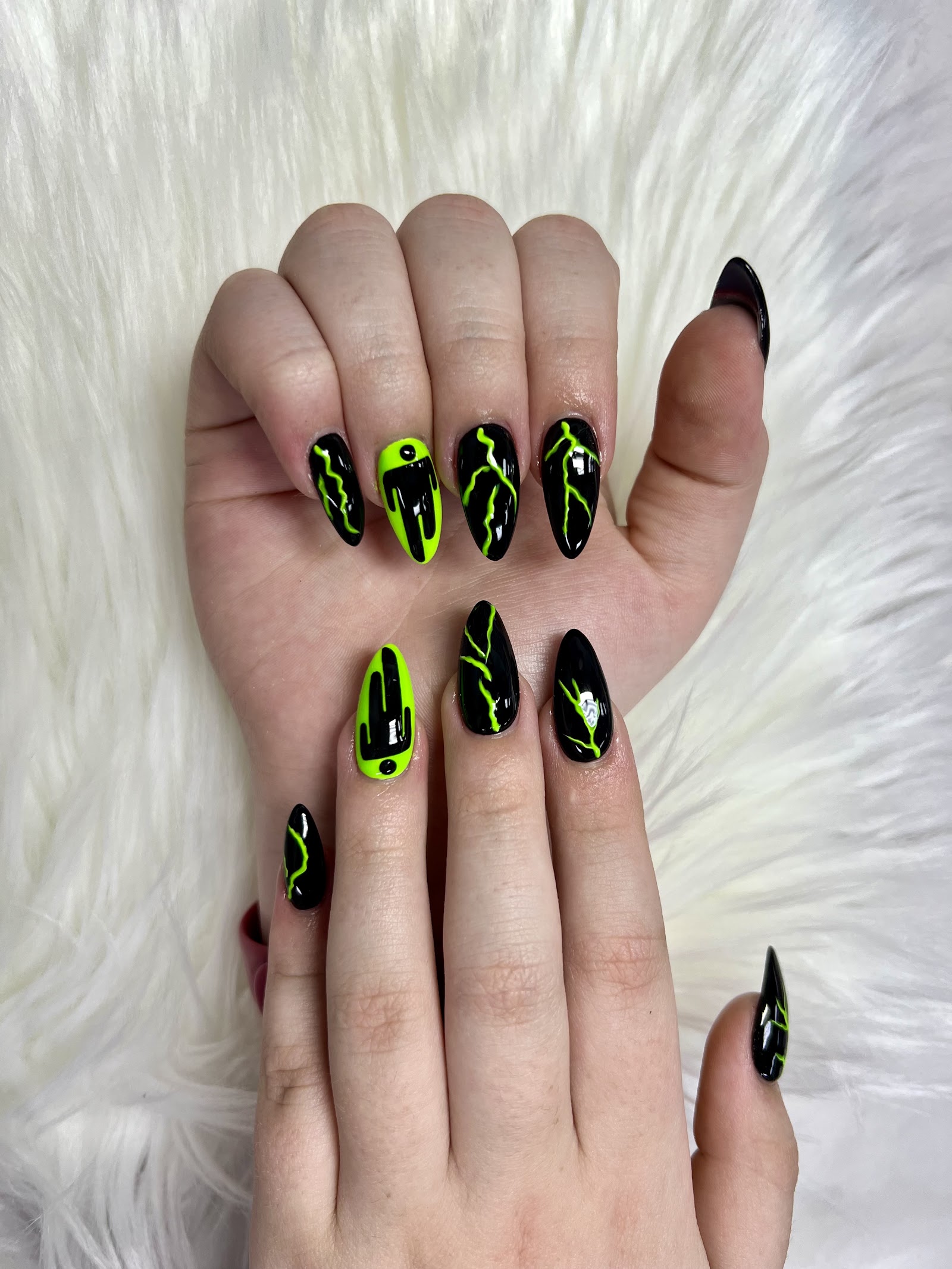 The Elegant Nails and Lash nail photo 4